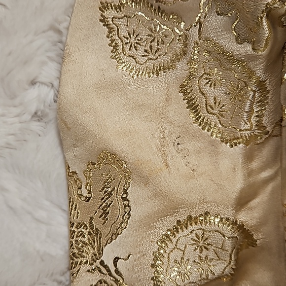 Royal Lynne Made in Royal Crown Colony of Hong Kong vintage gold brocade coat 12 - Picture 12 of 15